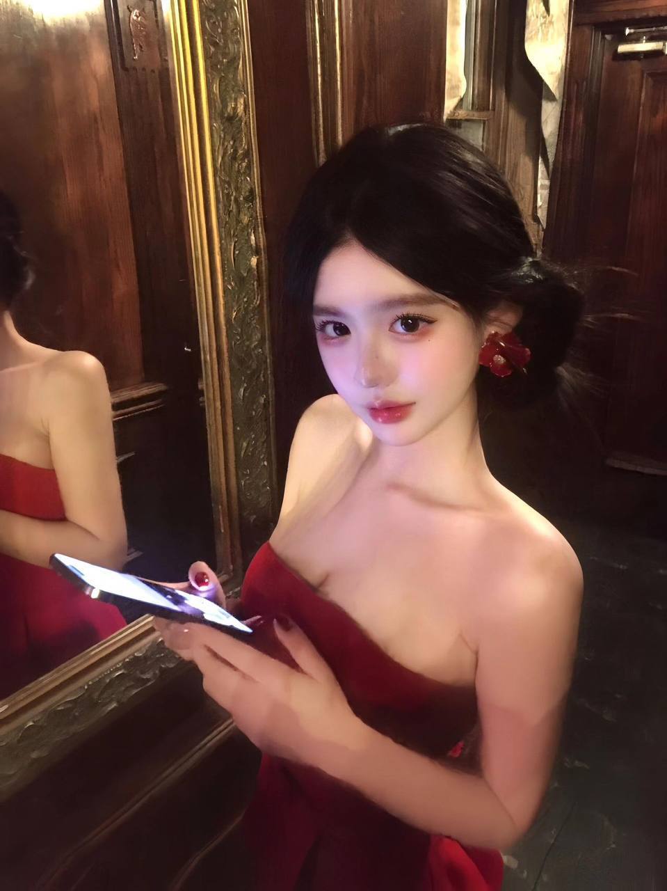 Claire 1.jpg
